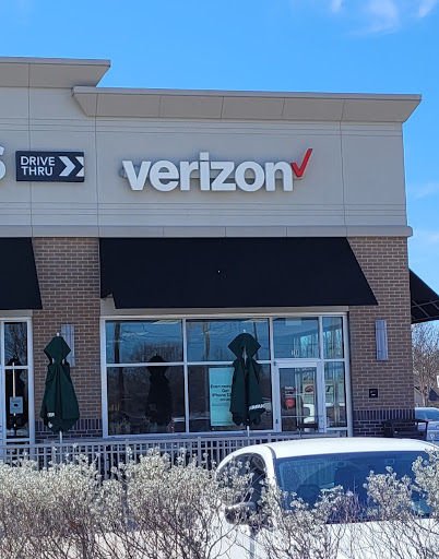 Cell Phone Store «Verizon Authorized Retailer - Wireless Zone», reviews and photos, 1271 W Exchange Pkwy #130, Allen, TX 75013, USA