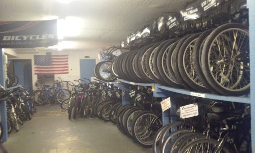 Bicycle Store «Finnimore Cycle Shop», reviews and photos, 2353 Periwinkle Way, Sanibel, FL 33957, USA