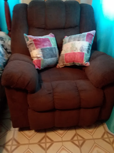 Furniture Store «Furniture Lefty», reviews and photos, 538 E 138th St, Bronx, NY 10454, USA