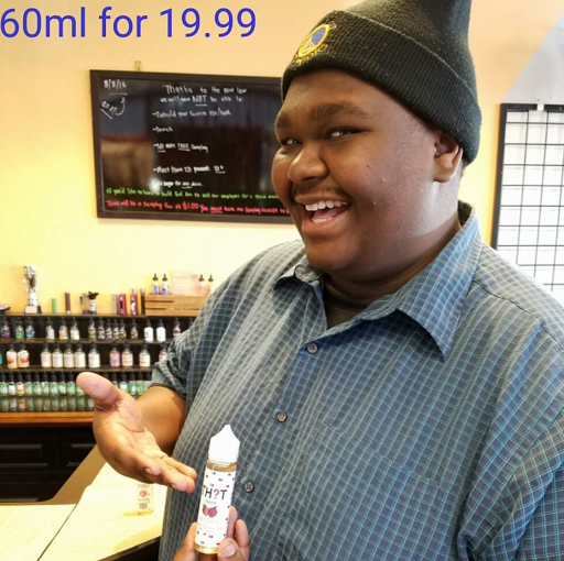 Tobacco Shop «Fairfield Cigar & Vape», reviews and photos, 801 Texas St, Fairfield, CA 94533, USA