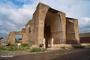 Qara Serai castle (The Black Palace) image