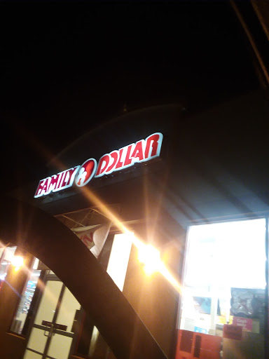 Dollar Store «FAMILY DOLLAR», reviews and photos, 3261 E Euclid Ave, Des Moines, IA 50317, USA