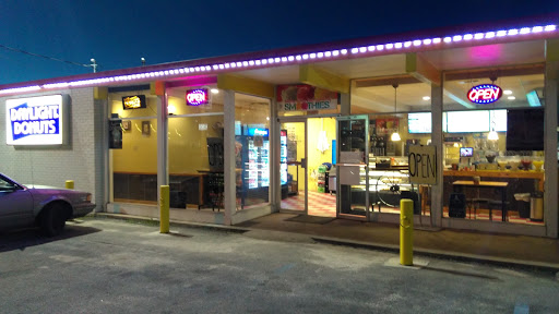 Daylight Donuts, 1614 E 16th Ave, Cordele, GA 31015, USA, 