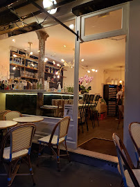Atmosphère du Restaurant L'Arc Café à Paris - n°16