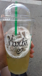Photo n°8 de Starbucks à Le Chesnay-Rocquencourt ()
