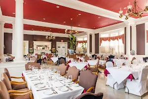 Rosemary and Thyme Restaurant image