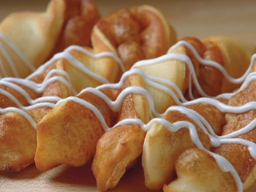 Pizza Restaurant «Round Table Pizza», reviews and photos, 186 Northgate Dr, San Rafael, CA 94903, USA