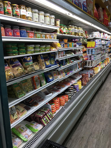 Grocery Store «BROOKLYN BORN MINI MARKET», reviews and photos, 1426 Bedford Ave, Brooklyn, NY 11216, USA