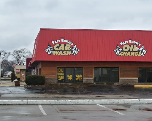 Fast Eddie's Car Wash and Oil Change en Saginaw