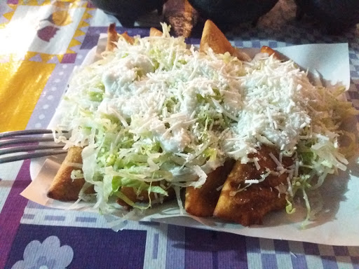 Antojitos Mari