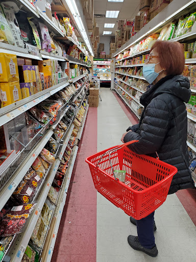 Asian Grocery Store «New Golden Sparkling Supermarket», reviews and photos, 8618 Broadway, Elmhurst, NY 11373, USA