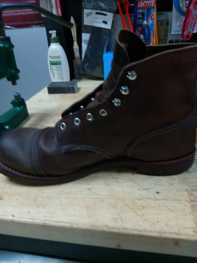 Shoe Store «Red Wing», reviews and photos, 35959 US Hwy 19 N, Palm Harbor, FL 34684, USA