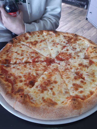 194x228