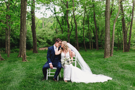 Bridal Shop «Something White Bridal Boutique», reviews and photos, 1510 Walnut St, Kansas City, MO 64108, USA