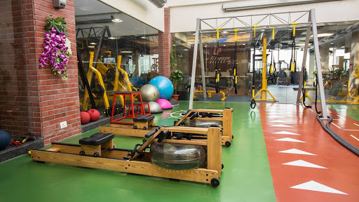La Fitnesse Select- Best Gym in Noida, Best Personal Fitness Trainers, Home Fitness Trainers