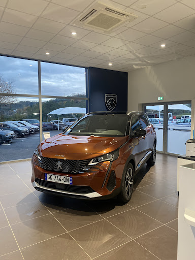 Photo 1 - Garage Du Midi SAS - Agent PEUGEOT / CITROËN / EUROREPAR