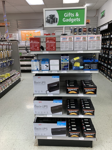 Car Battery Store «Batteries Plus Bulbs», reviews and photos, 1565 S Robert St, St Paul, MN 55118, USA