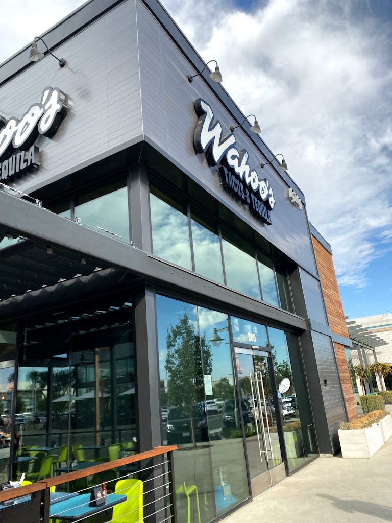 Wahoo's Fish Taco 90808