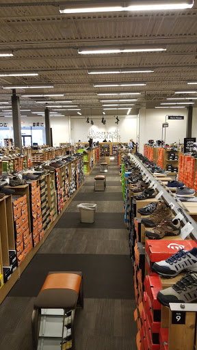 Shoe Store «DSW Designer Shoe Warehouse», reviews and photos, 44590 Ford Rd, Canton, MI 48187, USA