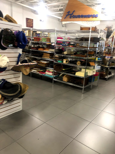 Thrift Store «Goodwill», reviews and photos, 4410 W 16th Ave, Hialeah, FL 33012, USA