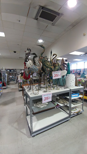 Home Goods Store «Tuesday Morning», reviews and photos, 1171 Maryland Ave, Hagerstown, MD 21740, USA