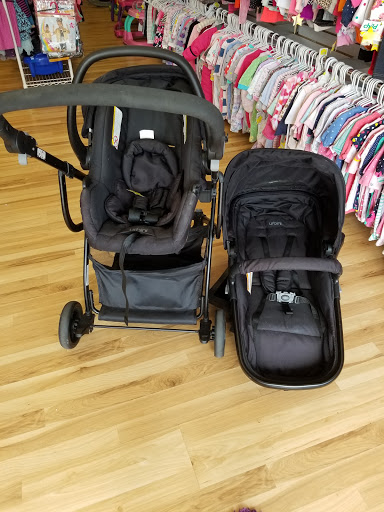 Baby Store «Stellie Bellies Kiddie and Maternity Resale Boutique Trinity», reviews and photos, 7649 FL-54, New Port Richey, FL 34653, USA