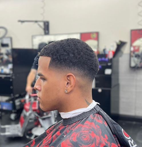 Barber Shop «Groomsmen Barbershop», reviews and photos, 10312 Bloomingdale Ave, Riverview, FL 33578, USA
