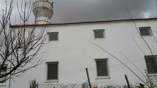 Gökçebel Cami