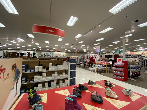 Department Store «Target», reviews and photos, 250 Fortune Blvd, Milford, MA 01757, USA