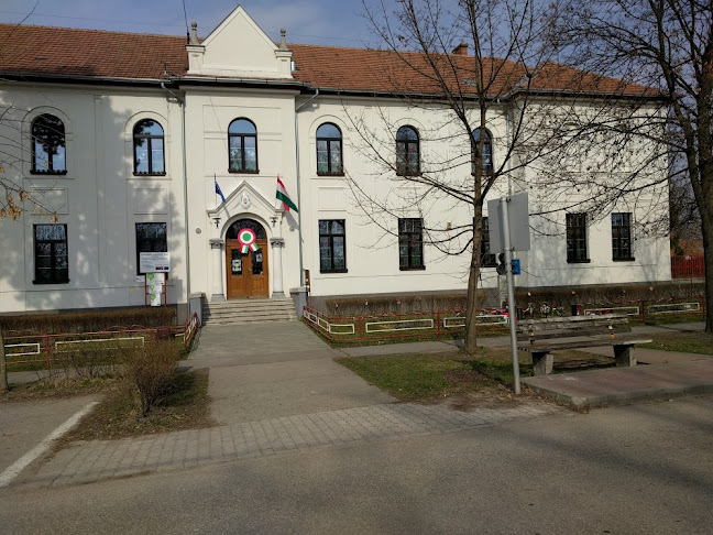 Piroskavárosi Általános Iskola