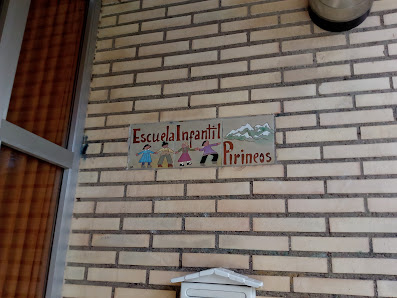 Escuela Infantil Municipal Pirineos C. del Valle de Gistaín, 44, 50015 Zaragoza, España