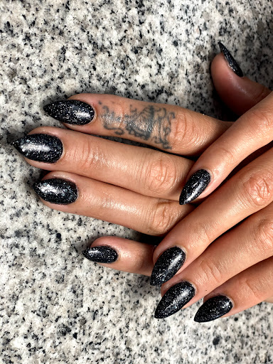 Nail Salon «VV Nails», reviews and photos, 2809 Bickford Ave # G, Snohomish, WA 98290, USA