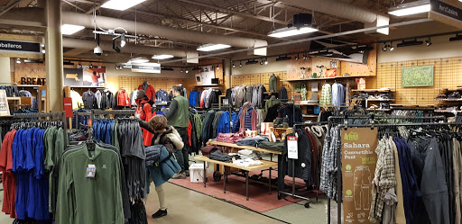 Camping Store «REI», reviews and photos, 375 Cochituate Rd, Framingham, MA 01701, USA