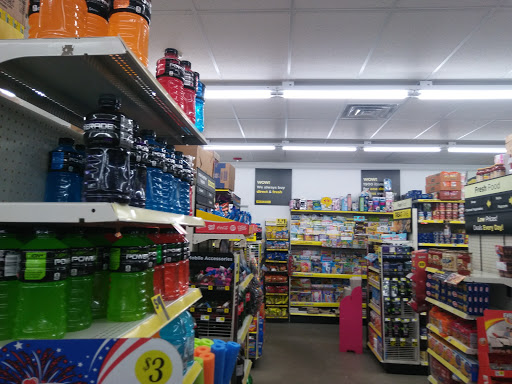 Discount Store «Dollar General», reviews and photos, 34660 Lakeshore Blvd, Eastlake, OH 44095, USA