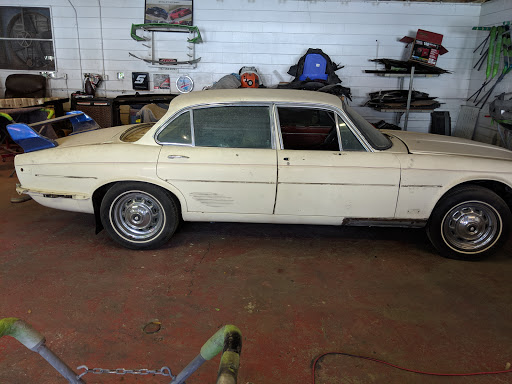 Auto Body Shop «Brisco Brothers Collision And Repair», reviews and photos, 4315 N Hubert Ave, Tampa, FL 33614, USA