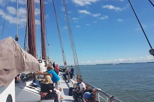 Sailing Hollands Glorie image