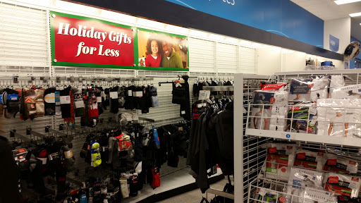 Clothing Store «Ross Dress for Less», reviews and photos, 2520 Sycamore Rd, DeKalb, IL 60115, USA