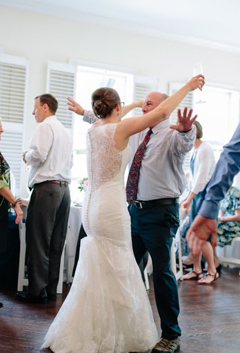 Bridal Shop «Youngs Bridal Alterations», reviews and photos, 101 E Alex Bell Rd #146, Dayton, OH 45459, USA