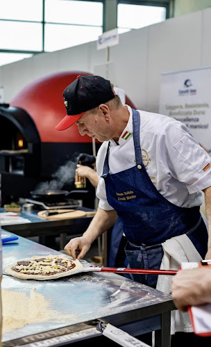 Opinii despre Pizza Accademia în Budapest - Étterem