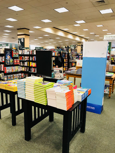 Book Store «Barnes & Noble», reviews and photos, 1553 Almonesson Rd, Deptford Township, NJ 08096, USA