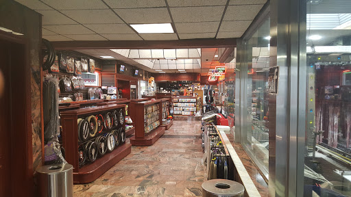 Car Wash «Super Car Wash & Quick Lube», reviews and photos, 1826 Eastchester Rd, Bronx, NY 10461, USA