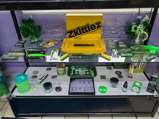 Body Piercing Shop «Purple Haze», reviews and photos, 1236 Versailles Rd, Lexington, KY 40508, USA