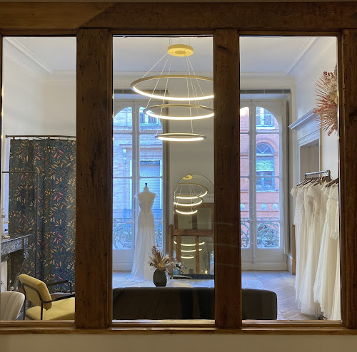 l'Atelier - Showroom Robes de mariée - Toulouse à Toulouse