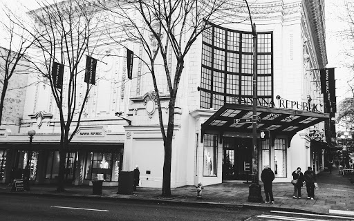 Clothing Store «Banana Republic», reviews and photos, 500 Pike St, Seattle, WA 98101, USA