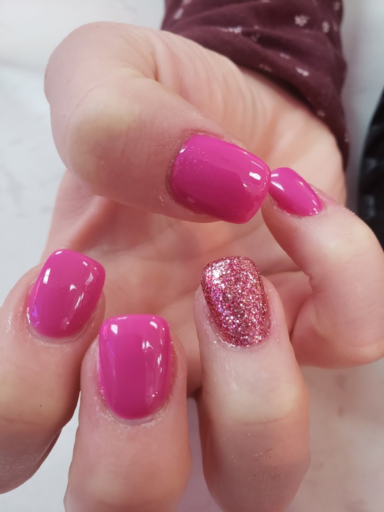 Amy's Nails 01876