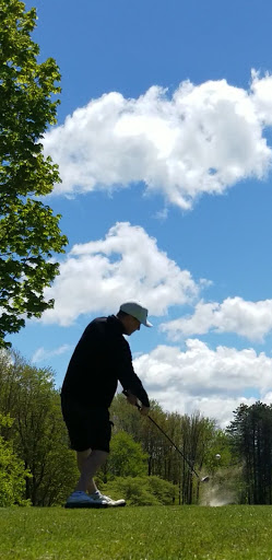 Public Golf Course «St Denis Golf Club & Party Center», reviews and photos, 10660 Chardon Rd, Chardon, OH 44024, USA