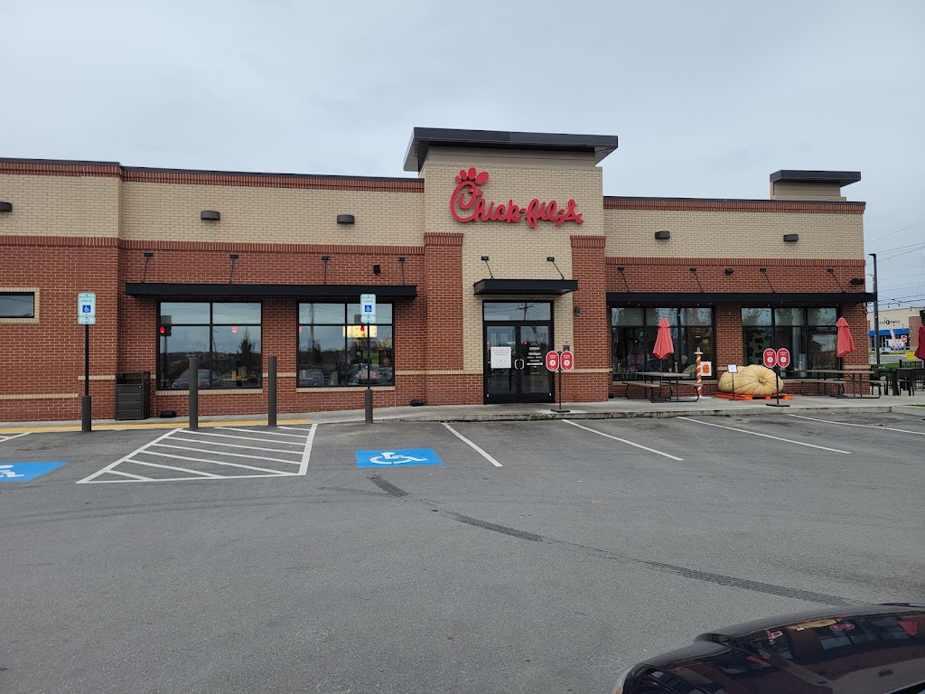 ChickfilA Bangor, ME 04401 Menu, Hours, Reviews and Contact