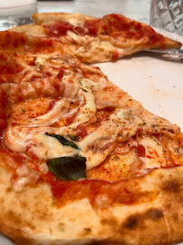 Pizza du Restaurant italien IT - Italian Trattoria Boulevard de Clichy à Paris - n°12