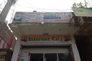 INTERNET CITY image