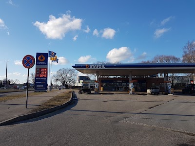 Photos of Circle K Lido